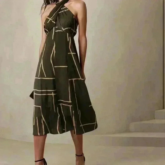 BANANA REPUBLIC HALTER MIDI DRESS - Picture 5 of 5